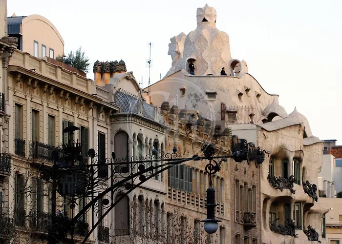 Apartamento Con Terraza Junto A Paseo De Gracia